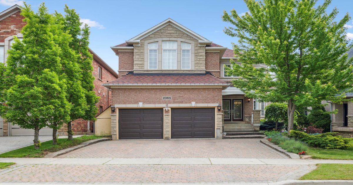 2365 Hertfordshire Way Oakville