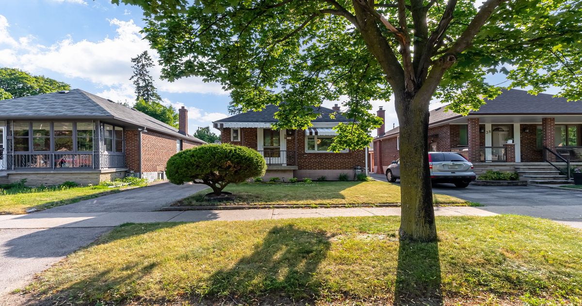 36 Rothsay Avenue Toronto