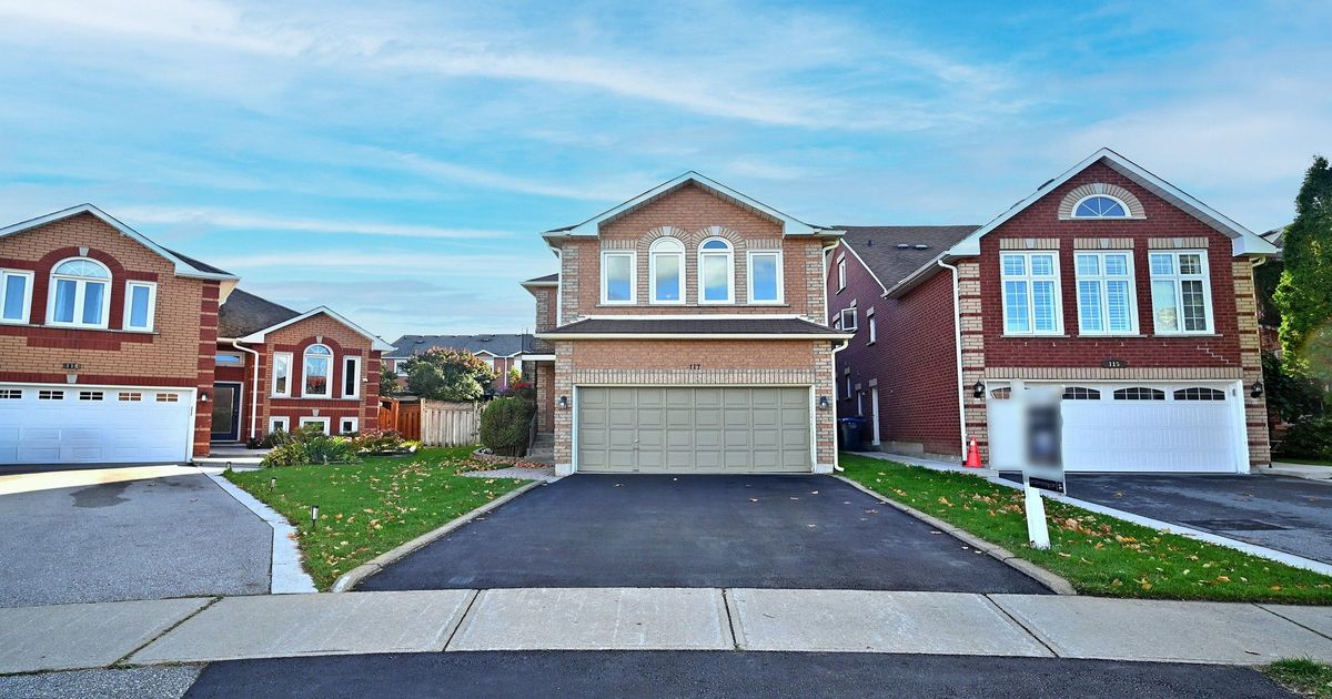 117 Lent Crescent Brampton