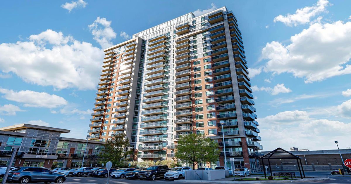 215 Queen Street E Brampton