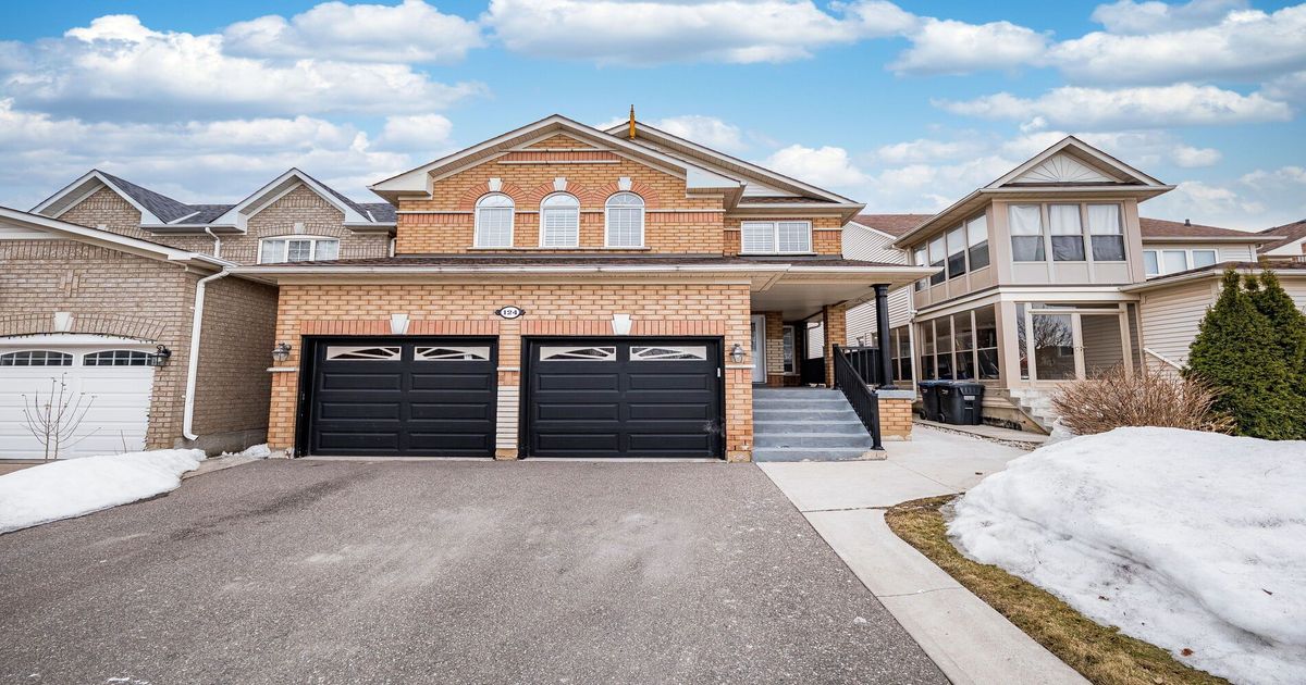 124 Porchlight Road Brampton