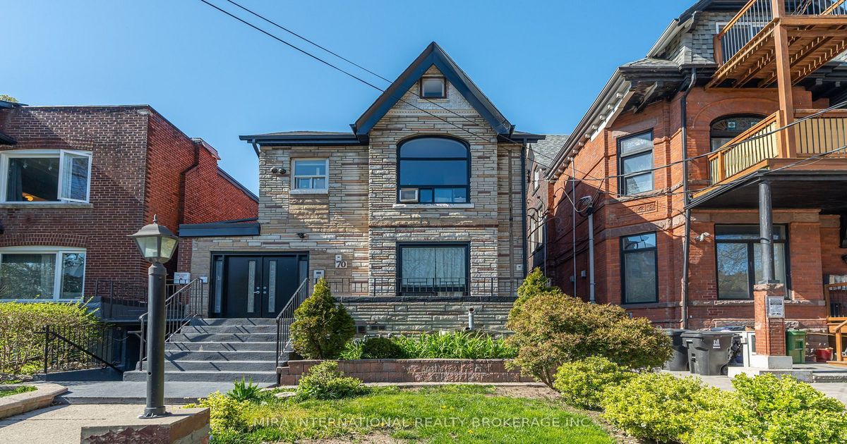 70 Melbourne Avenue Toronto