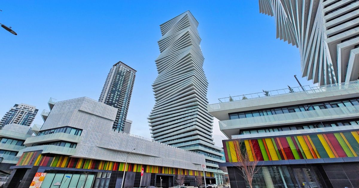 3900 Confederation Parkway Mississauga