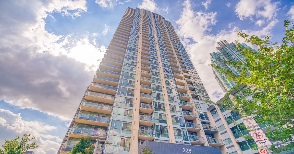 225 Webb Drive Mississauga