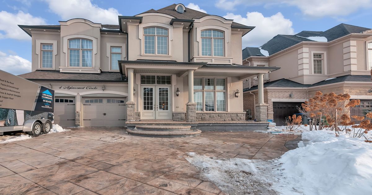 4 Agincourt Circle Brampton