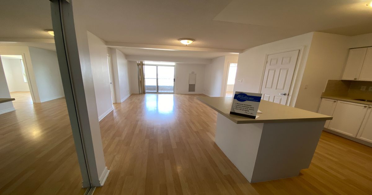 3888 Duke Of York Boulevard Mississauga