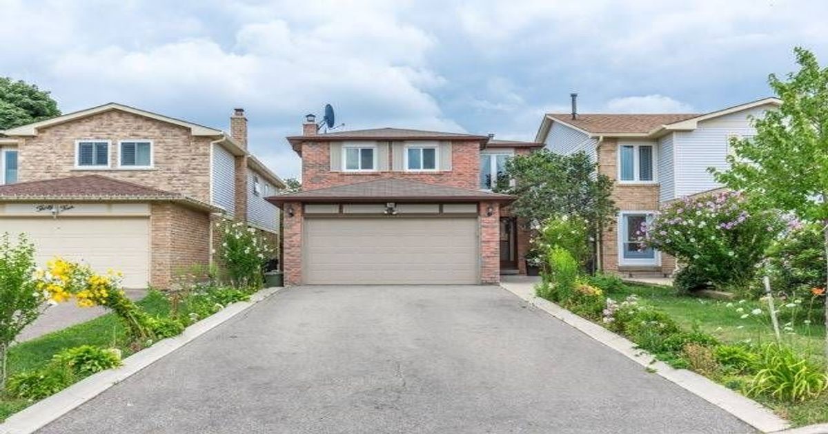 36 Dafoe Crescent Brampton