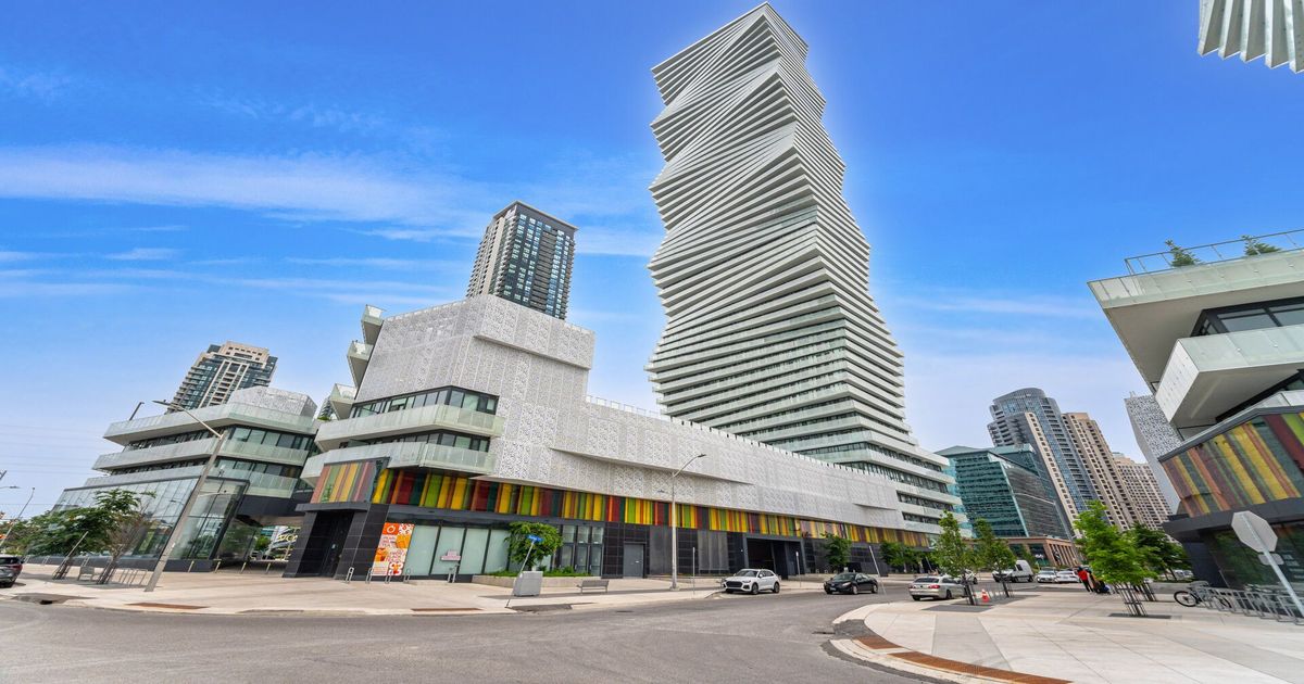 3900 Confederation Parkway Mississauga