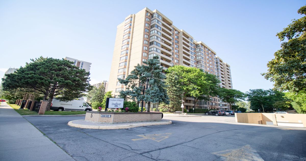 5 Lisa Street Brampton