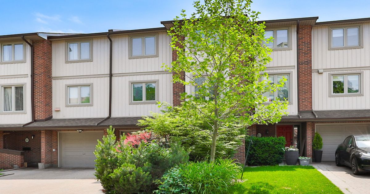 1160 Walden Circle Mississauga