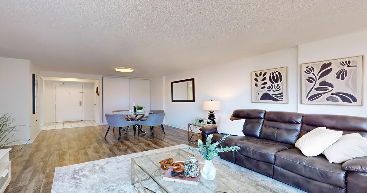 25 Fairview Road W Mississauga