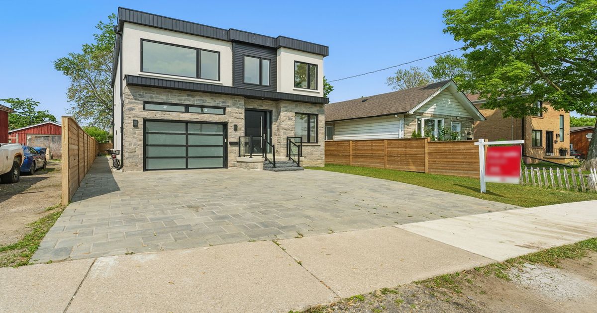 1037 Meredith Avenue Mississauga