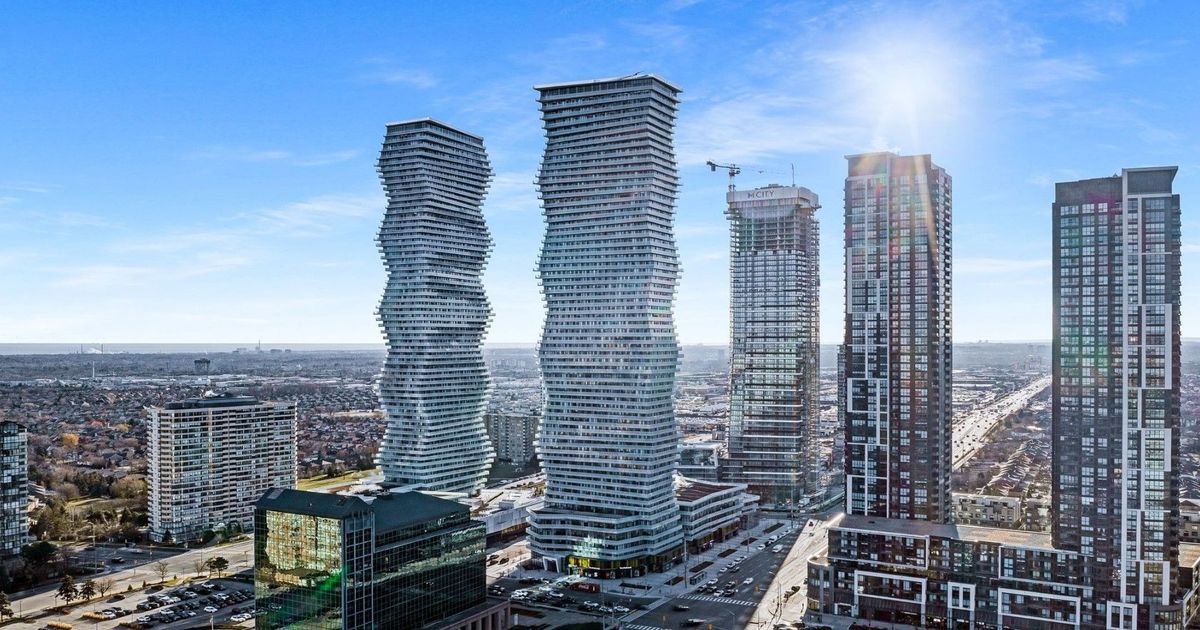 3900 confederation Parkway Mississauga