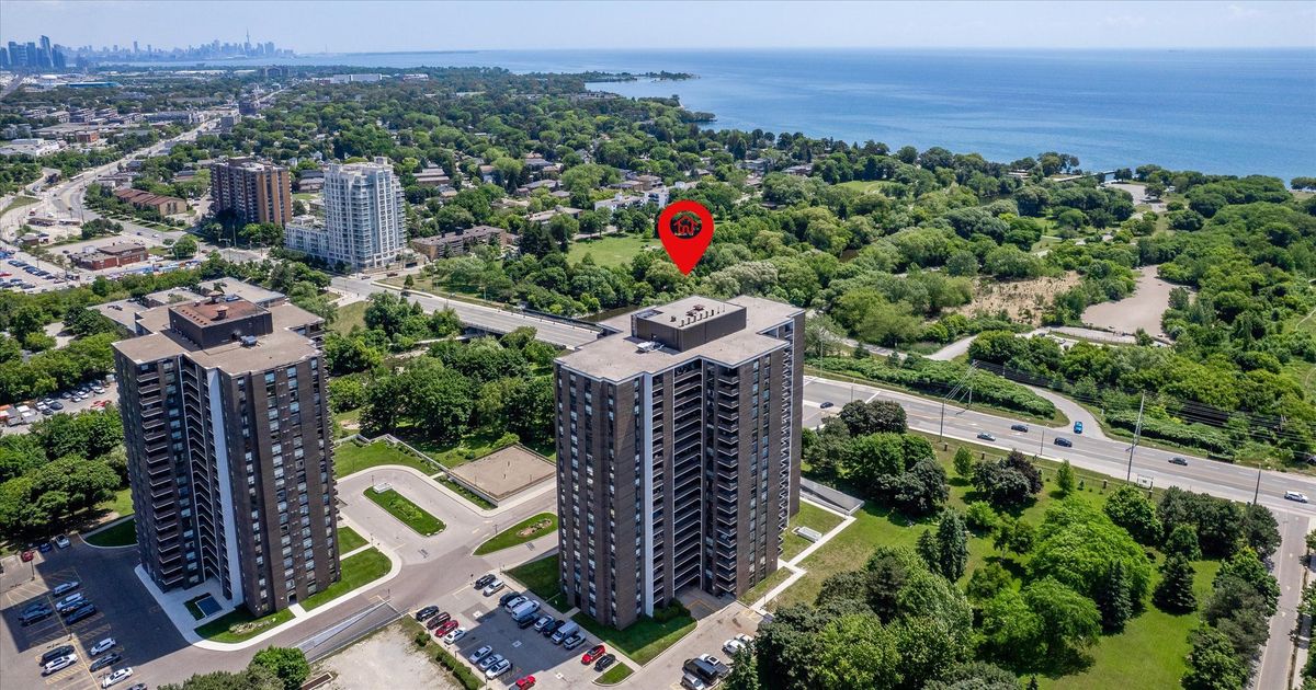 1515 Lakeshore Road E Mississauga
