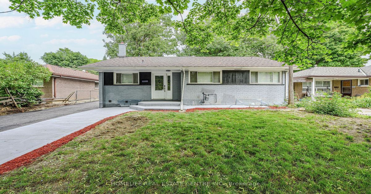 16 Gordon Drive Brampton