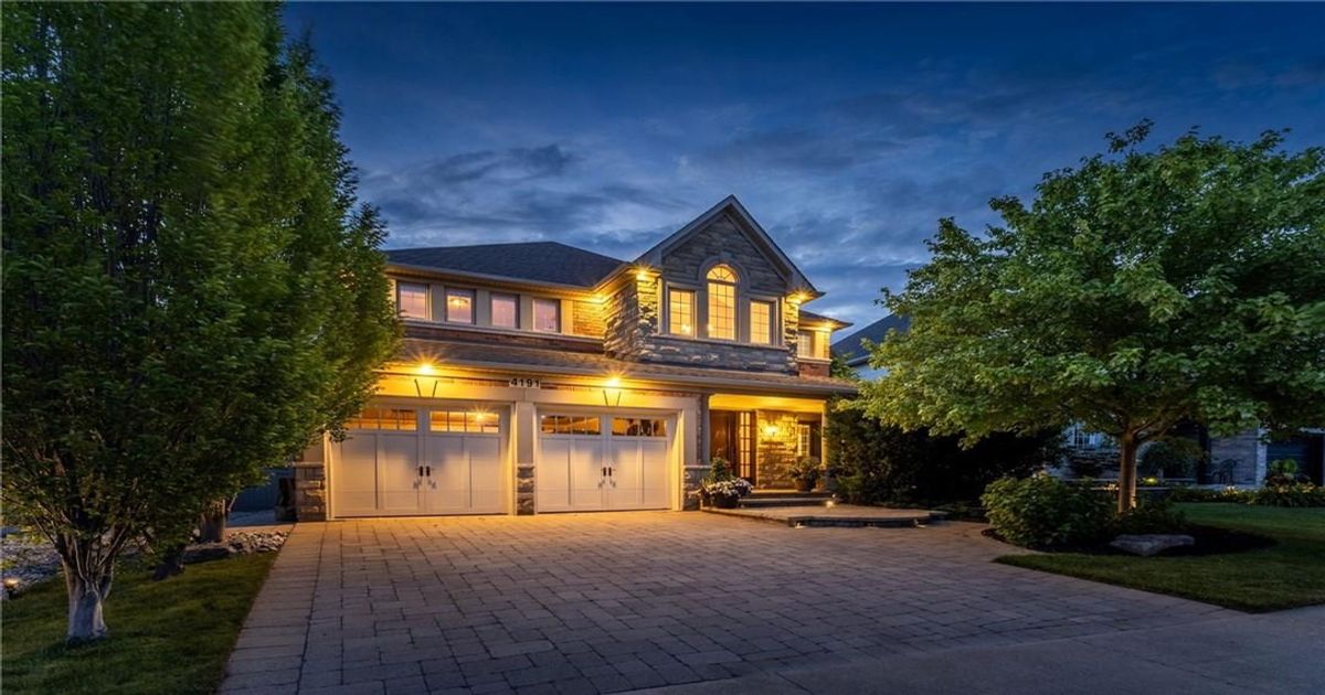 4191 Kane Crescent Burlington