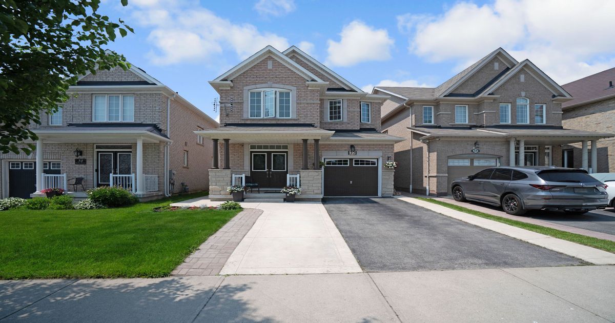 32 Matthew Harrison Street Brampton