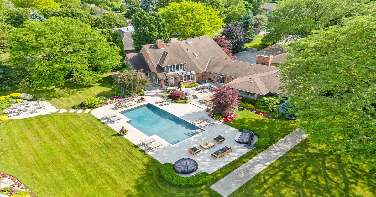 19 Lorraine Gardens Toronto