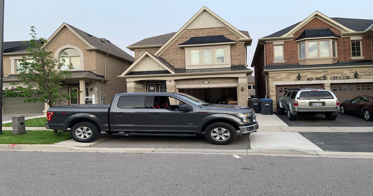 38 Ivor Crescent Brampton