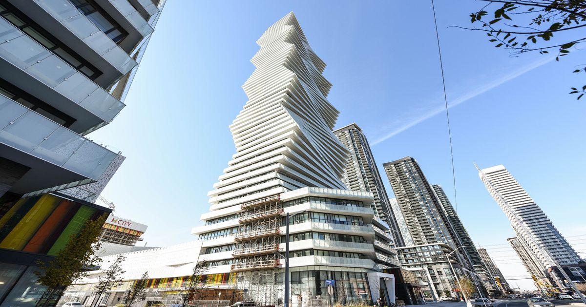 3900 Confederation Parkway Mississauga