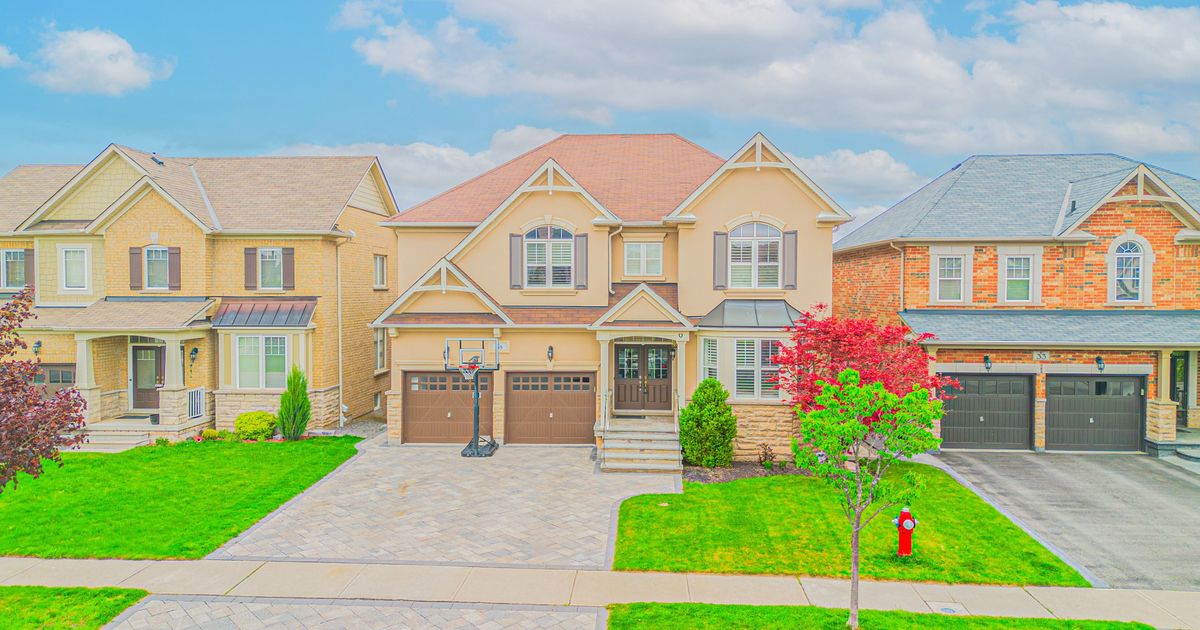 35 Pathway Drive Brampton