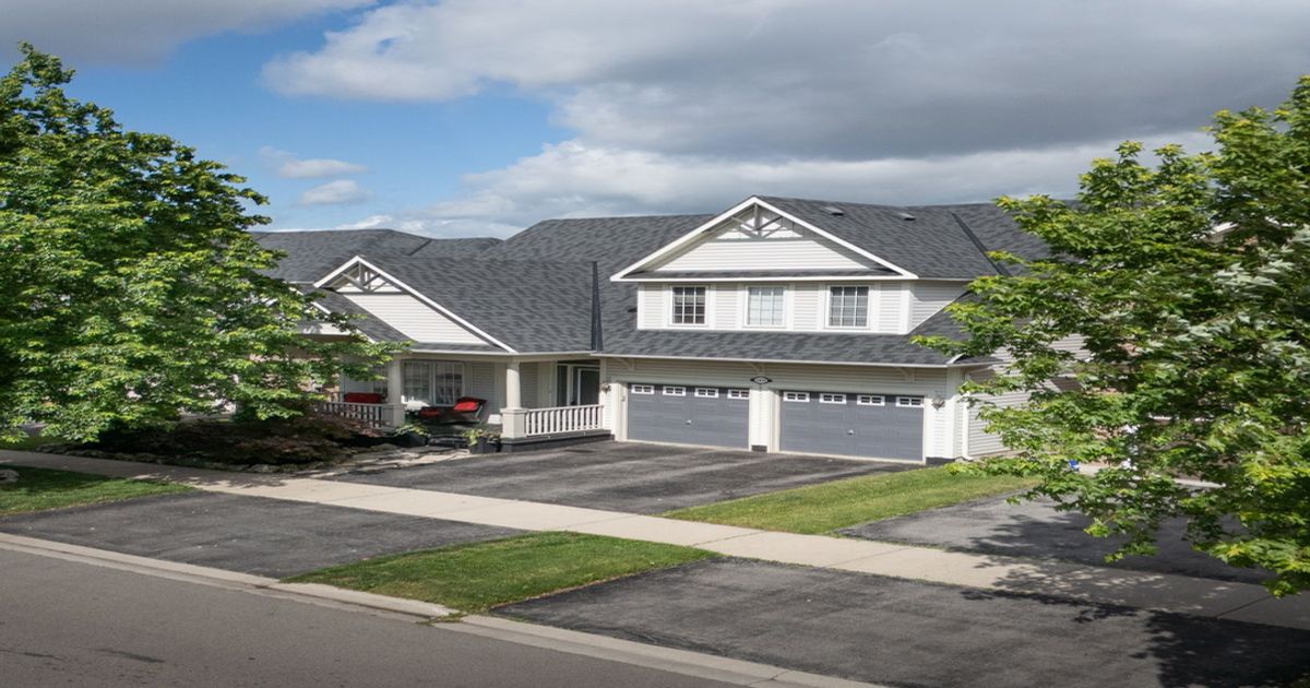 1415 Hearst Boulevard Milton