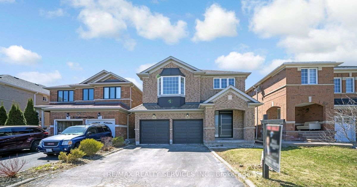 10 Linderwood Drive Brampton