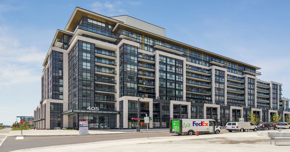 405 Dundas Street W Oakville