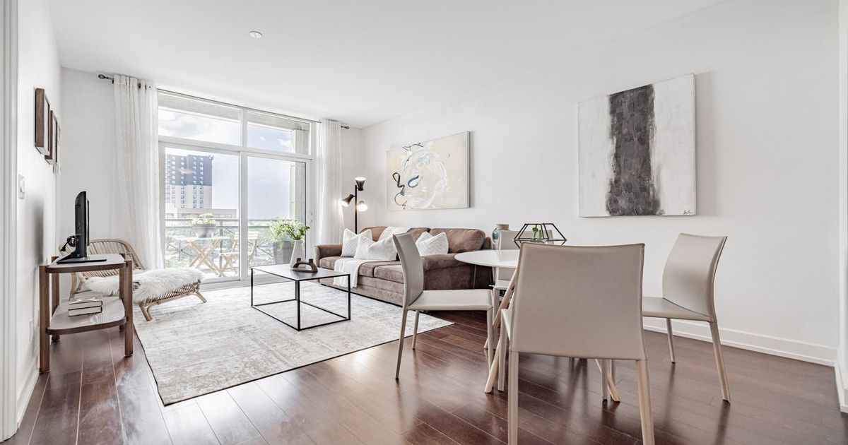 6 Eva Road Toronto