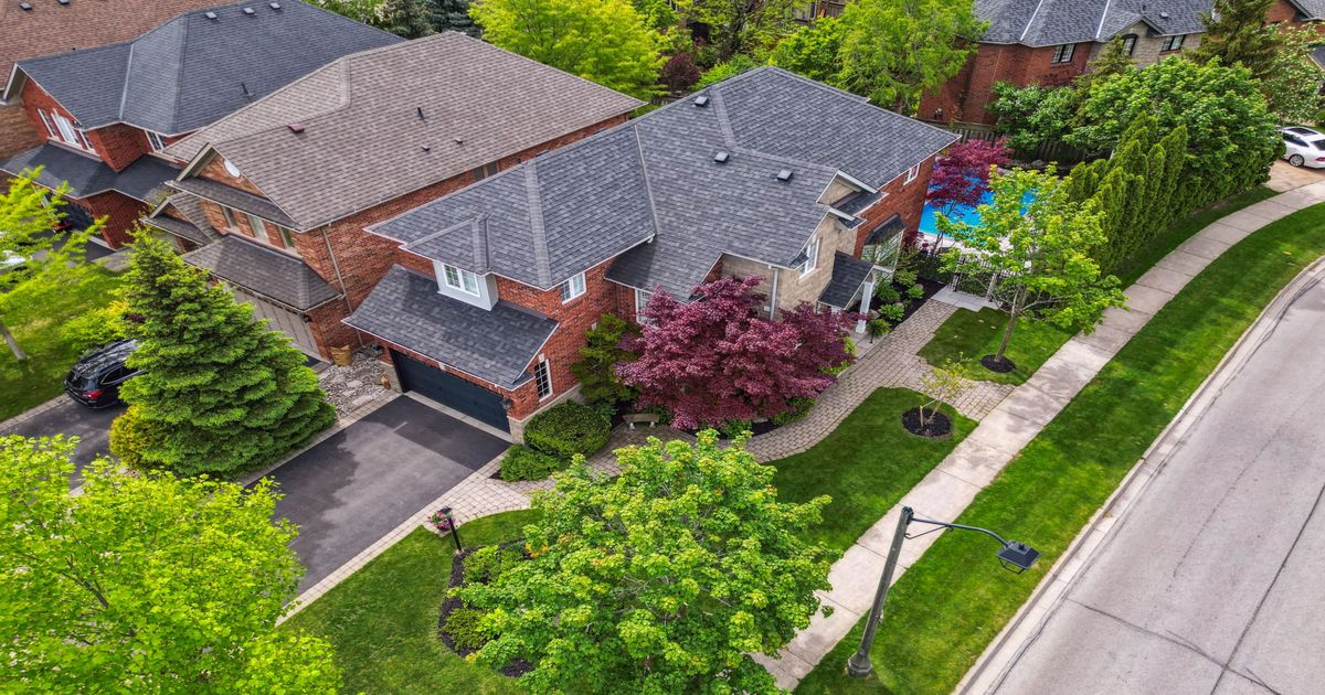 2074 SPRINGDALE Road Oakville