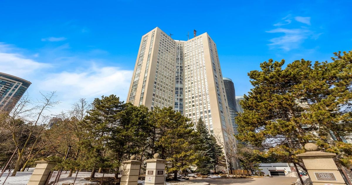 3650 Kaneff Crescent Mississauga