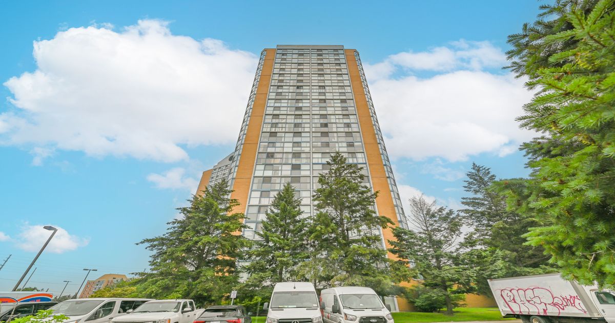 35 Trailwood Drive Mississauga