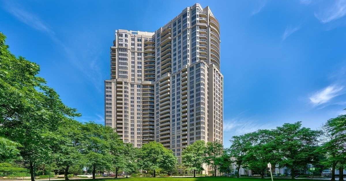 25 Kingsbridge Garden Circle Mississauga