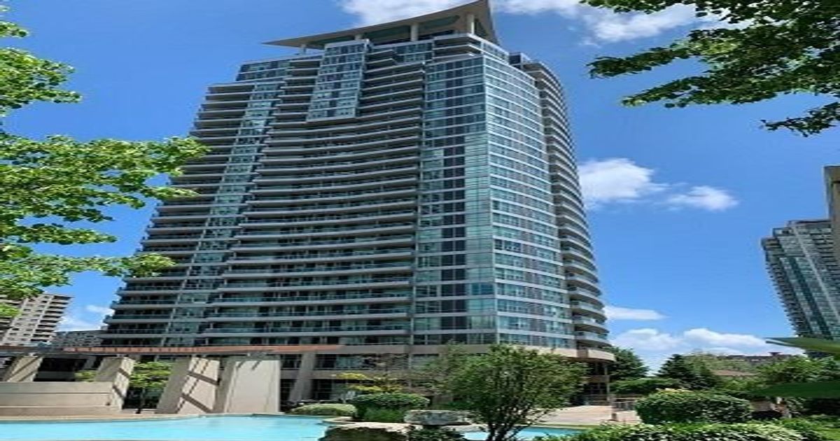 1 Elm Drive W Mississauga