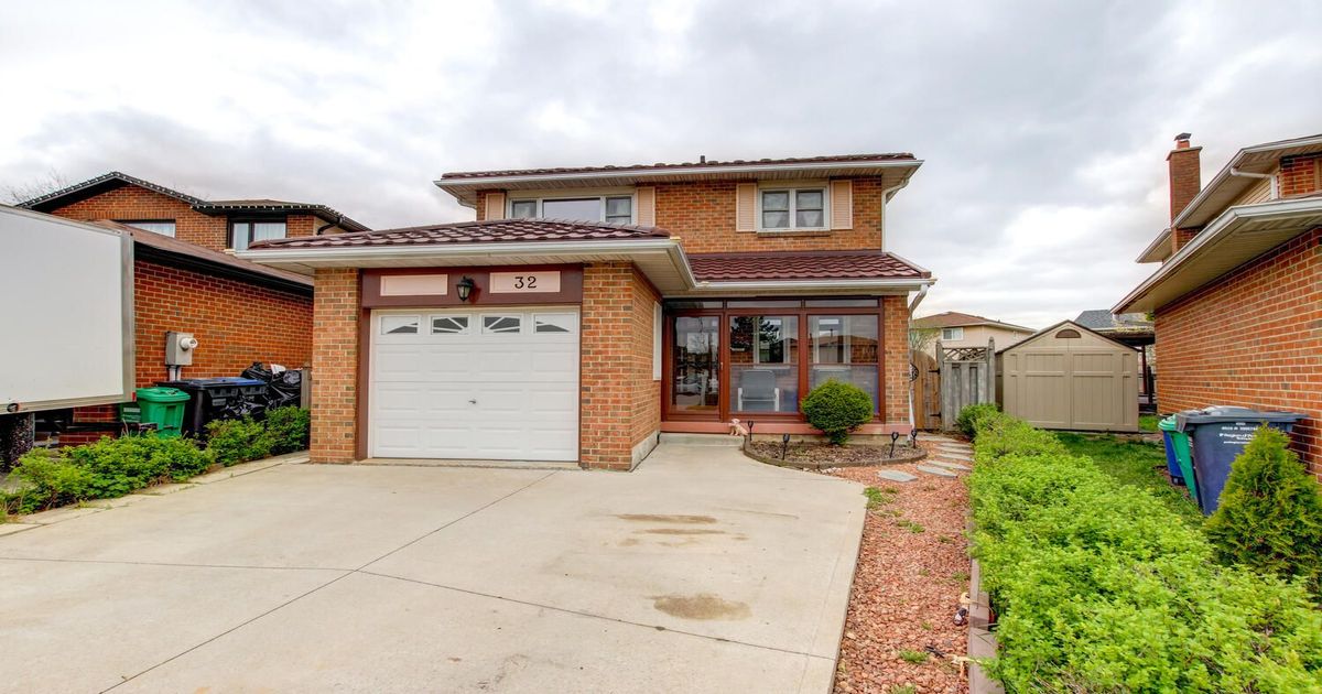 32 Helios Place Brampton
