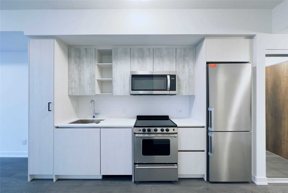 251 Manitoba Street Toronto 251 Manitoba Street Toronto