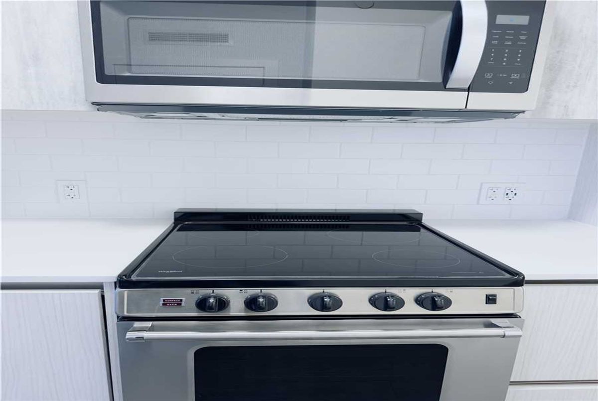 251 Manitoba Street Toronto 251 Manitoba Street Toronto