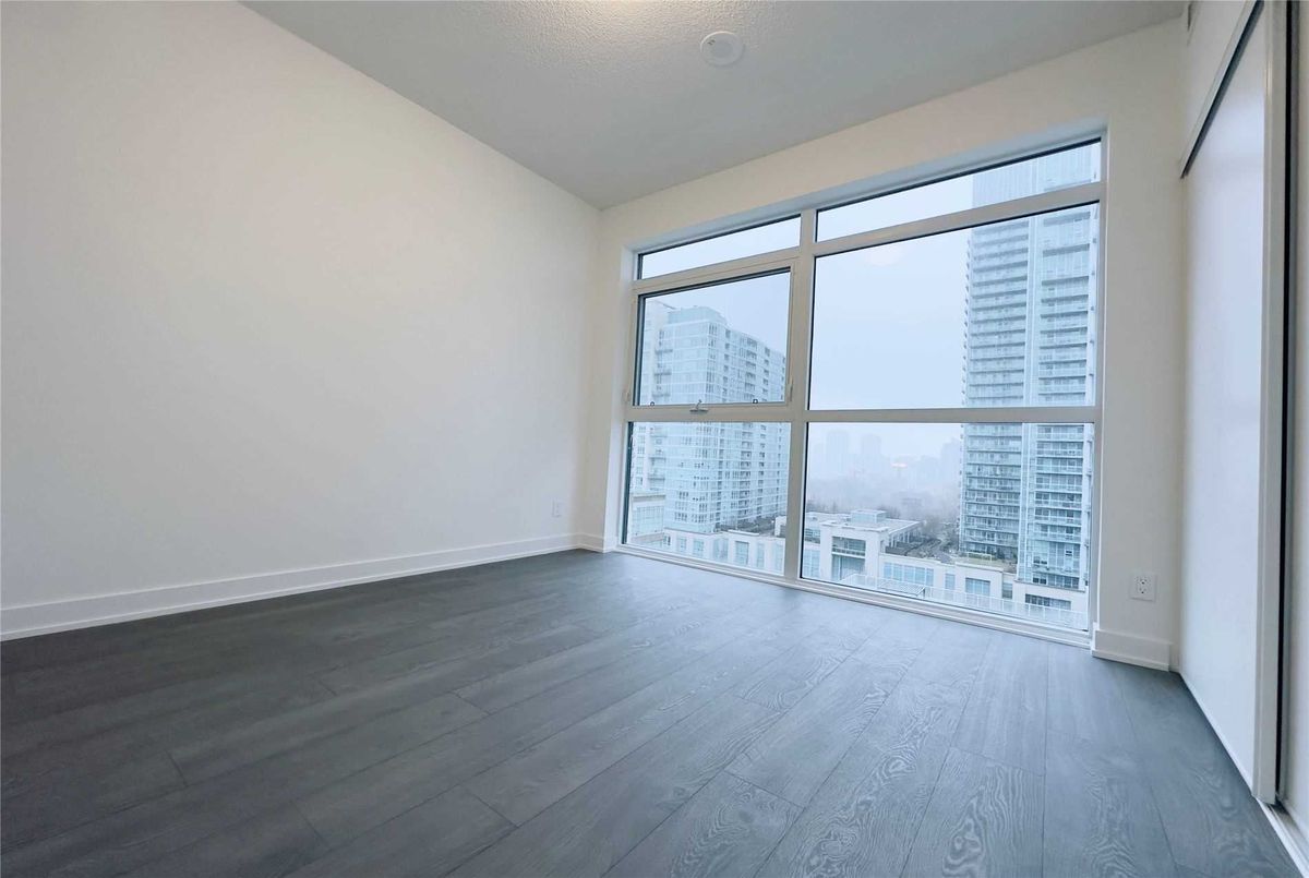 251 Manitoba Street Toronto 251 Manitoba Street Toronto