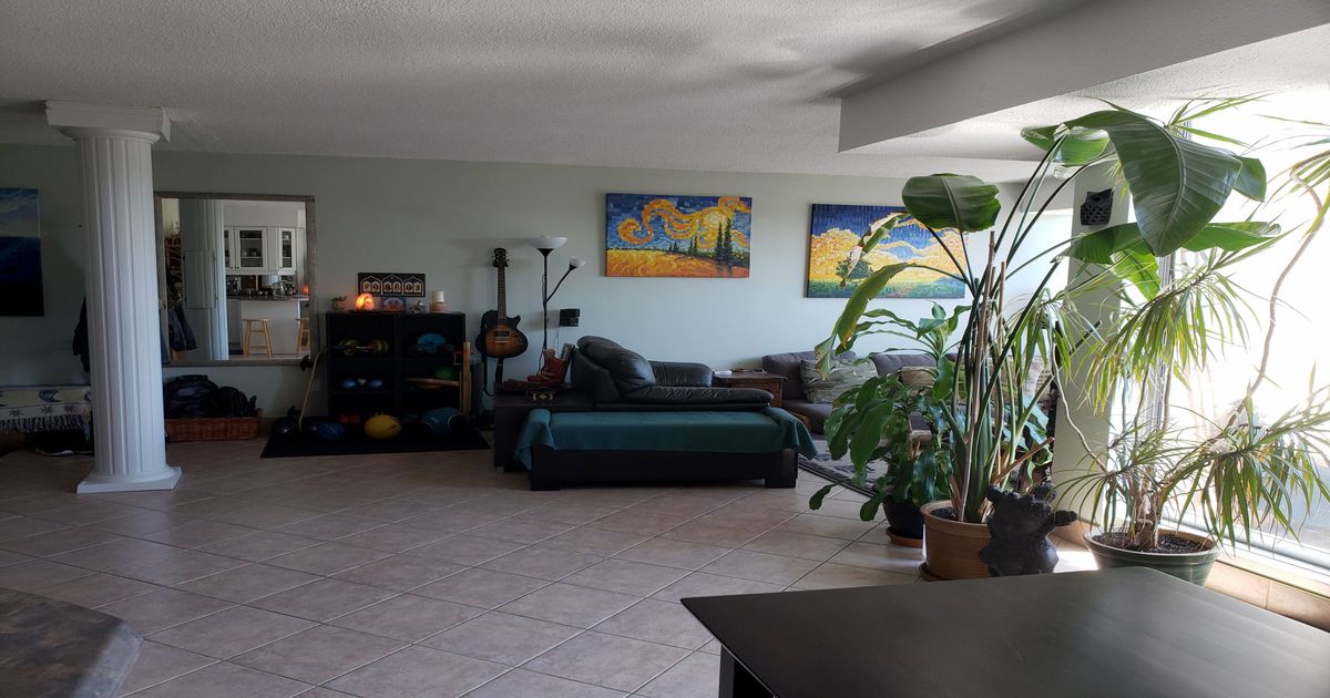 1300 Marlborough Court Oakville