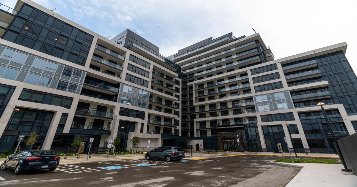 3200 William Coltson Avenue Oakville