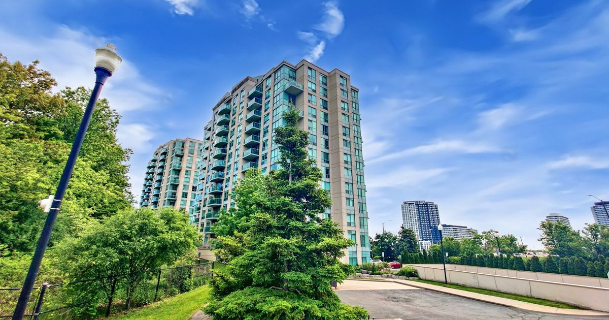 2585 Erin Centre Boulevard Mississauga