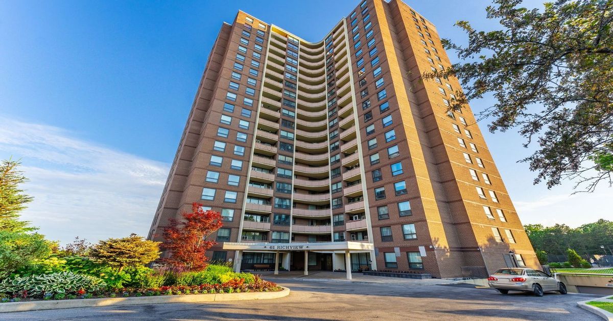 61 Richview Road Toronto