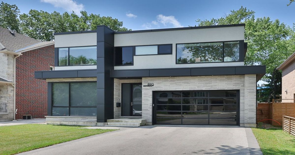 890 Beechwood Avenue Mississauga