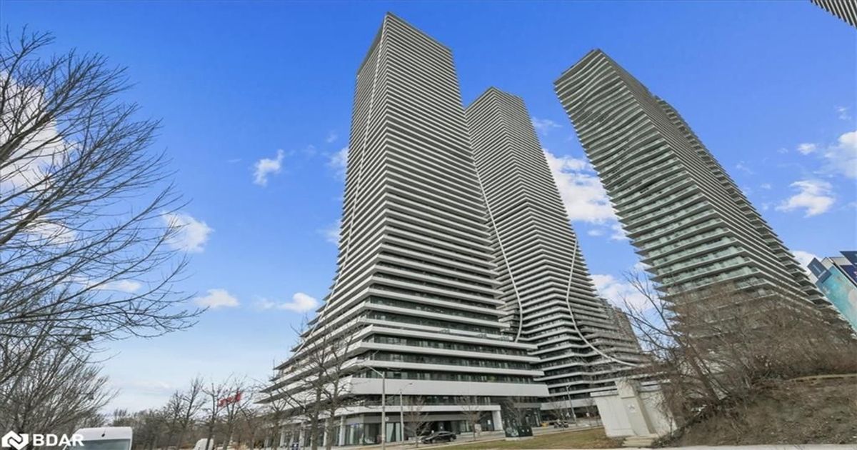 20 Shore Breeze Drive Toronto