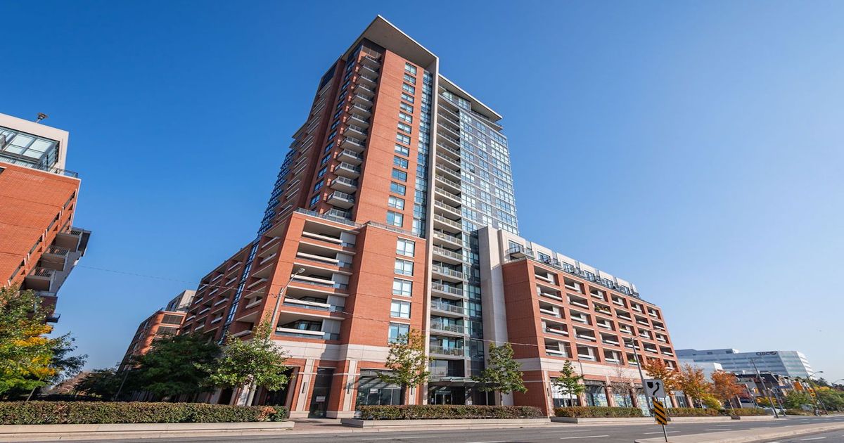 800 LAWRENCE Avenue W Toronto