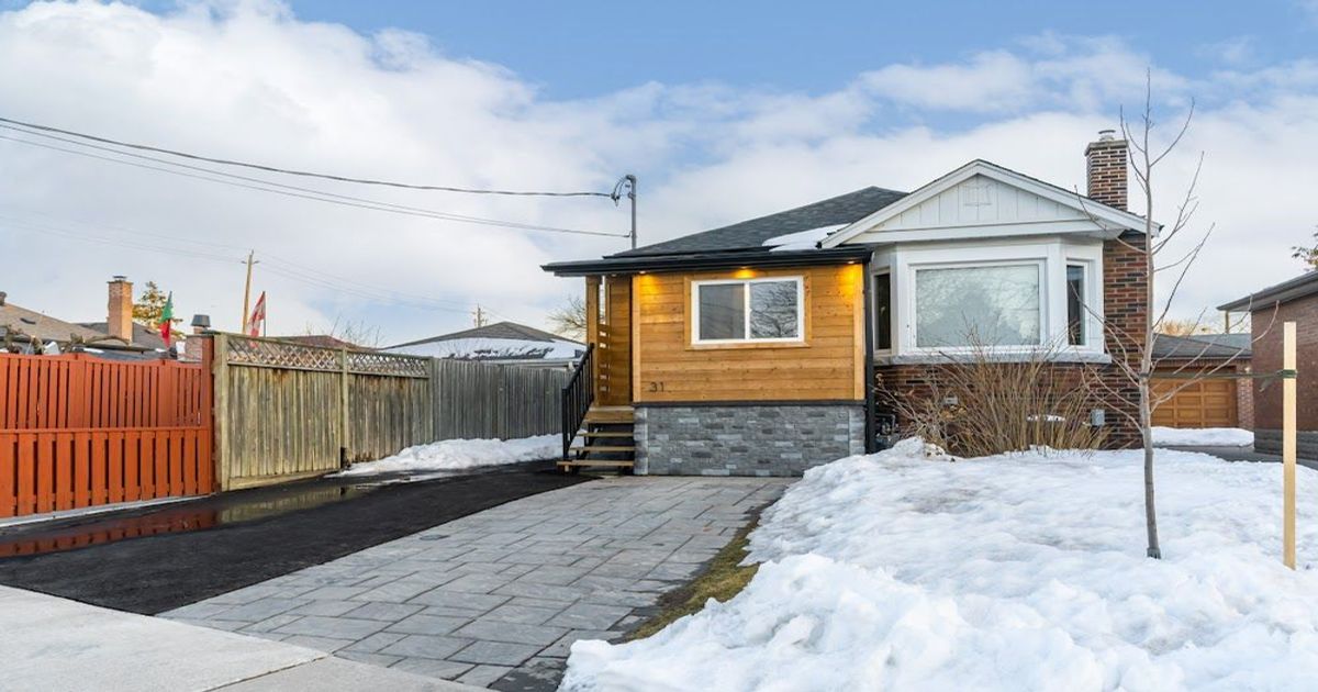 31 Rotherham Avenue Toronto