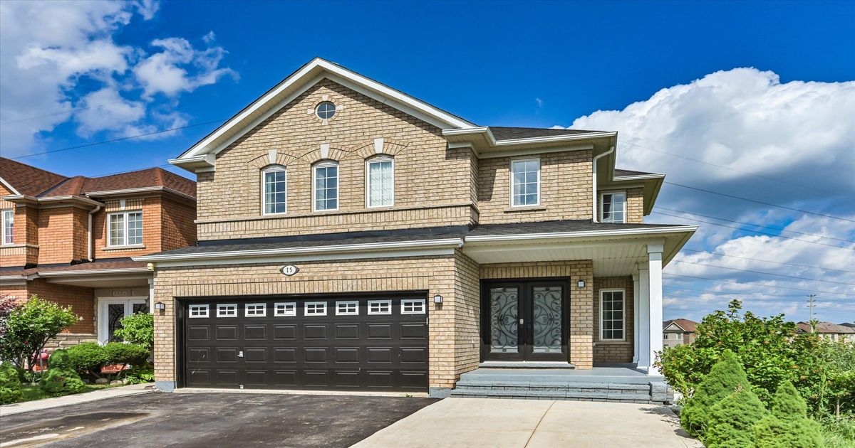 15 Roundstone Drive Brampton