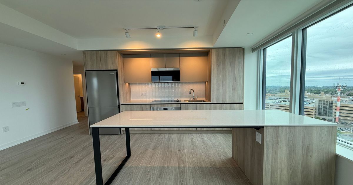 2485 Eglinton Avenue W Mississauga