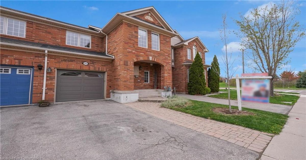2463 Carberry Way N Oakville