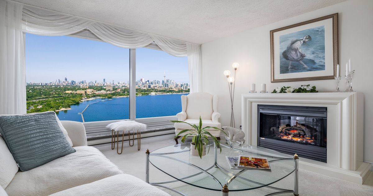1 Palace Pier Court Toronto